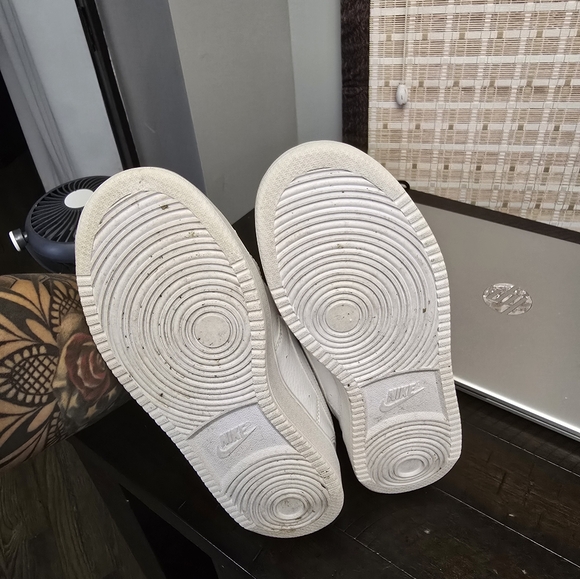 Nike Airforce 1 - Picture 3 of 4